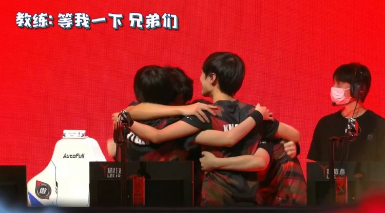 足球报：国安想重拾传控体系需要时间，塞鸟战蓉城确定能出场.