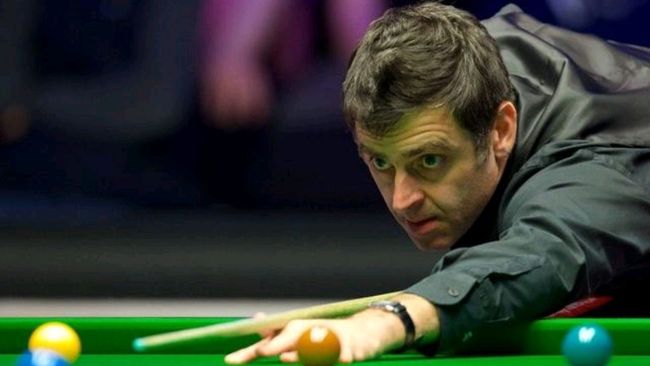 罗马诺：拜仁后卫阿兹努接受埃弗顿体检，转会费900万+300万欧