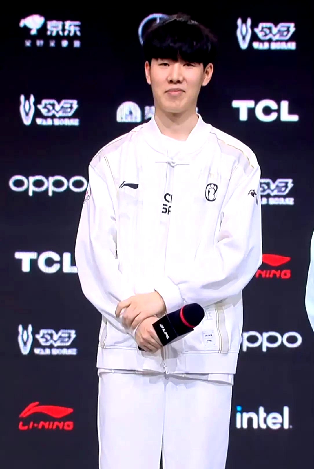 很多人只看 很多人只看